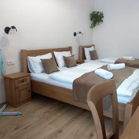 Merlin 3* Praga