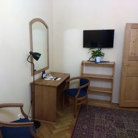 Merlin 3* Prague